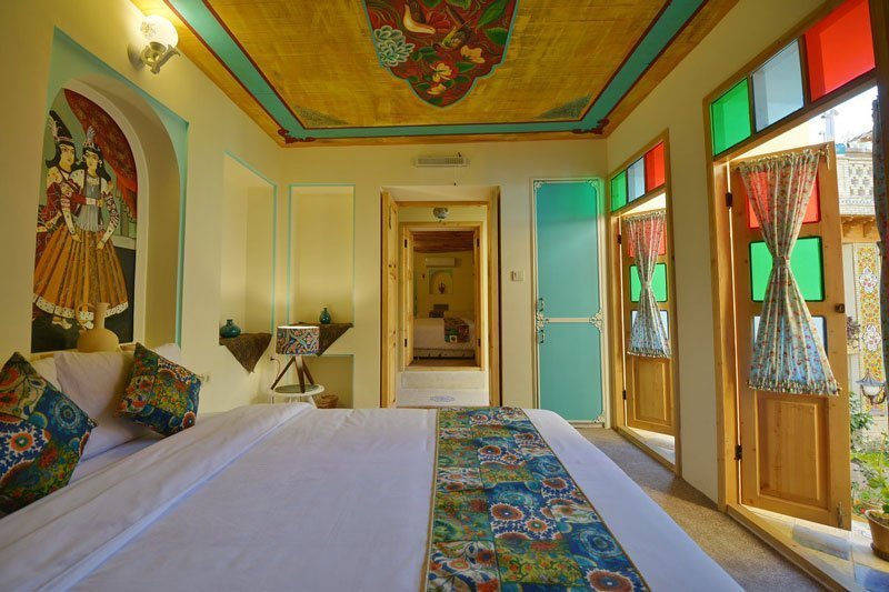 homayouni guest house shiraz