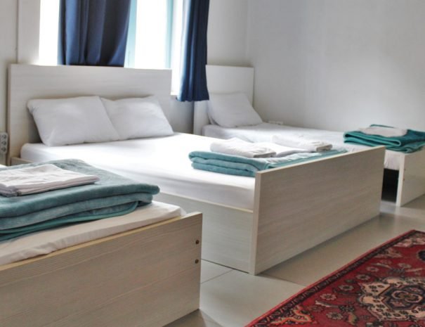 Firuzeh-Room-in-Hi-Tehran-Hostel