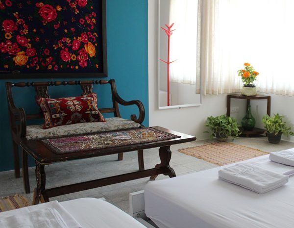 room-2-hi-tehran-hostel-in-tehran-square